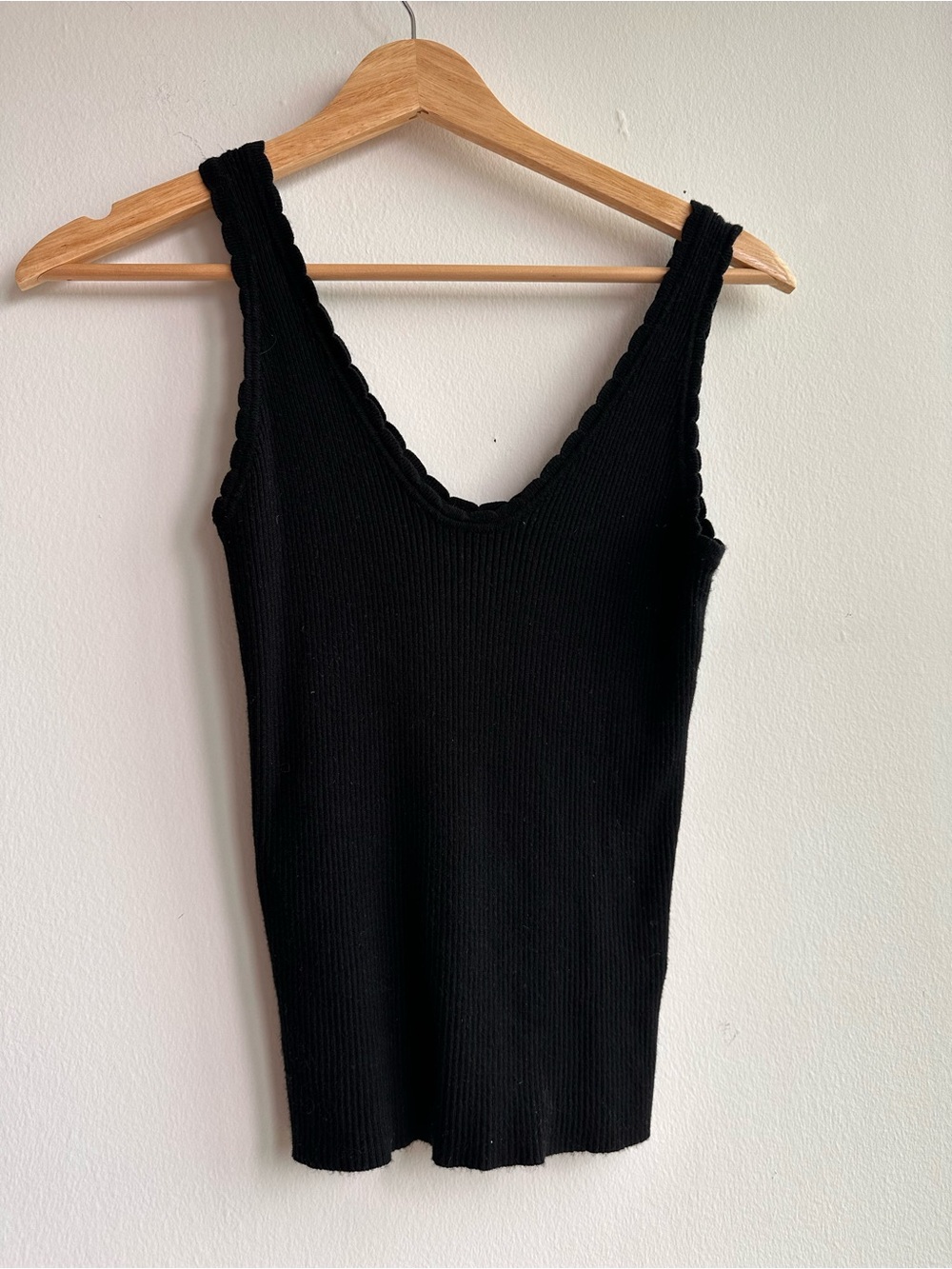Tuckernuck Black Ribbed V-Neck Tank Top